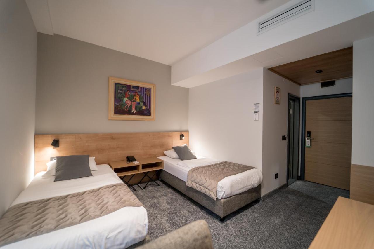 Mona Plaza Zlatibor Hotel ภายนอก รูปภาพ