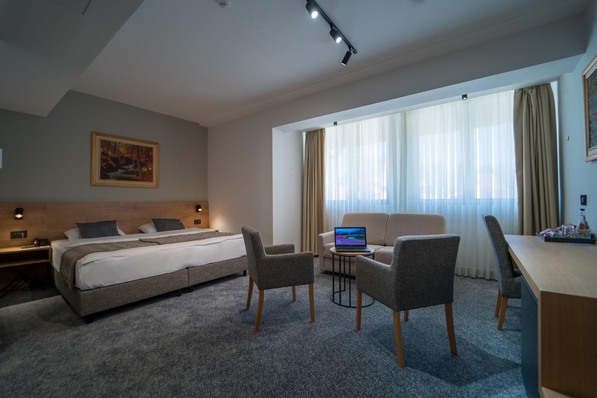 Mona Plaza Zlatibor Hotel ภายนอก รูปภาพ