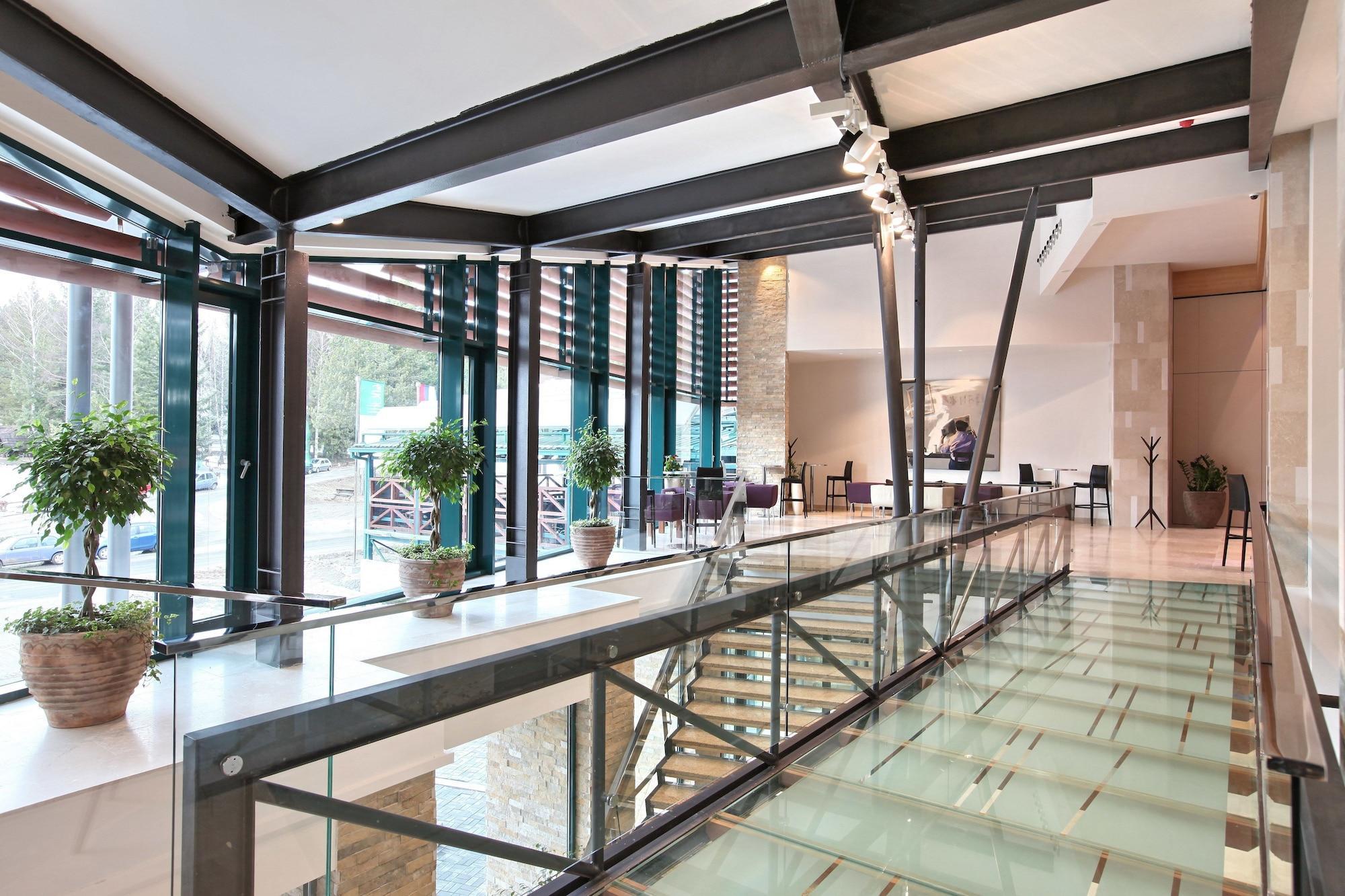 Mona Plaza Zlatibor Hotel ภายนอก รูปภาพ