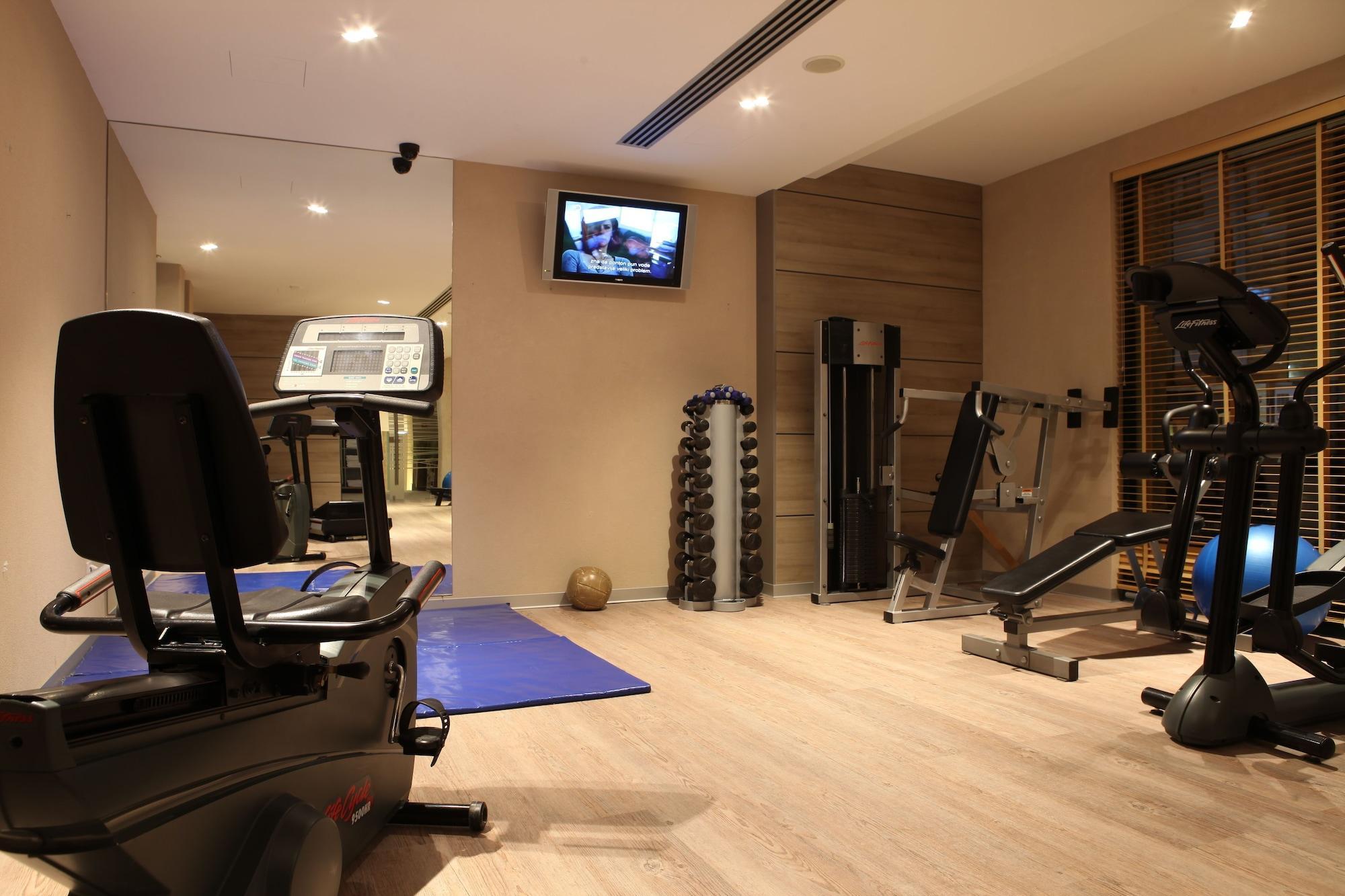 Mona Plaza Zlatibor Hotel ภายนอก รูปภาพ