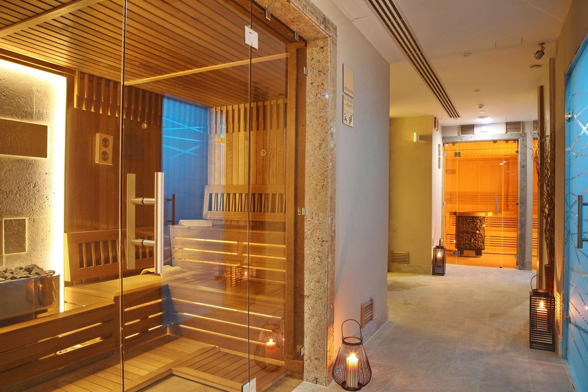 Mona Plaza Zlatibor Hotel ภายนอก รูปภาพ