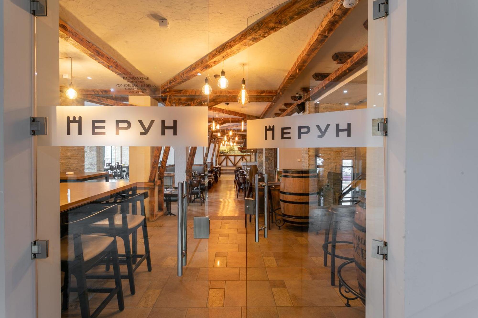 Mona Plaza Zlatibor Hotel ภายนอก รูปภาพ