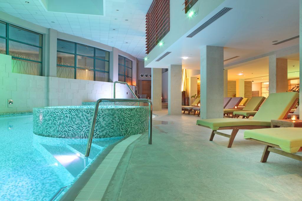 Mona Plaza Zlatibor Hotel ภายนอก รูปภาพ